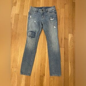 Petite modern skinny distressed jeans NWOT